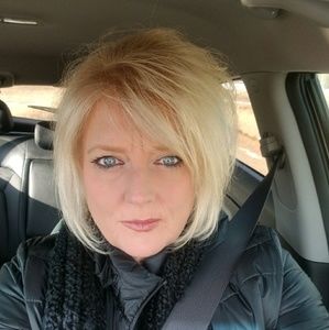 Meet your Posher, Anita